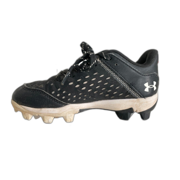 Youth Boys Under Armour Leadoff Black Low Rim Baseball/Soccer Cleats Size 12K - Picture 10 of 15